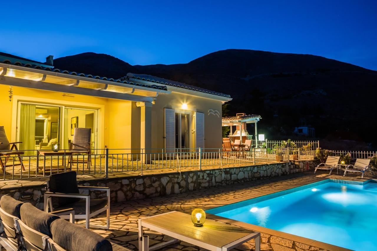 Villa Irida Agia Efimia Екстер'єр фото